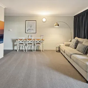 https://549-luxury-apartments.queenslandhotels.net